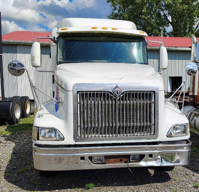 2005 INTERNATIONAL 9400i Eagle - Image 2
